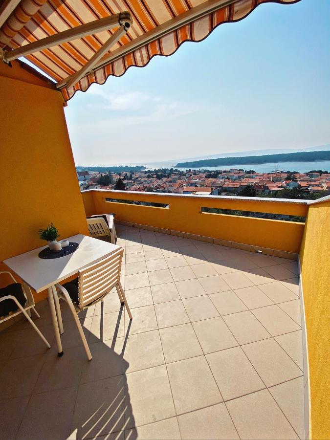 The Manzoni Family 3 Hotell Punat Exteriör bild